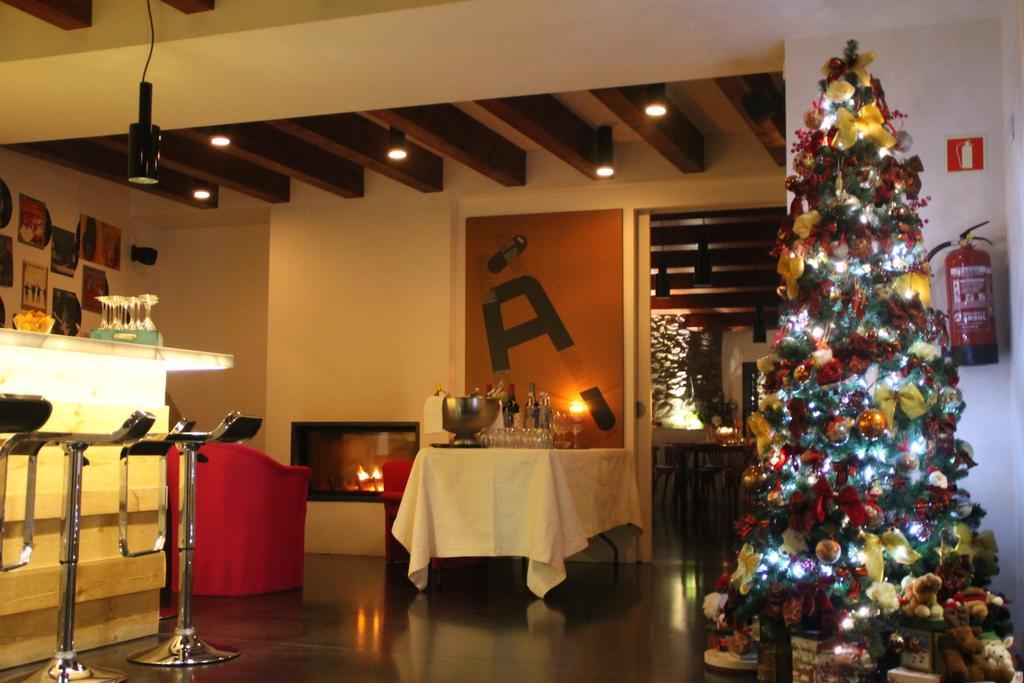 Sao Hotel - Adults Only Bescaran ภายนอก รูปภาพ